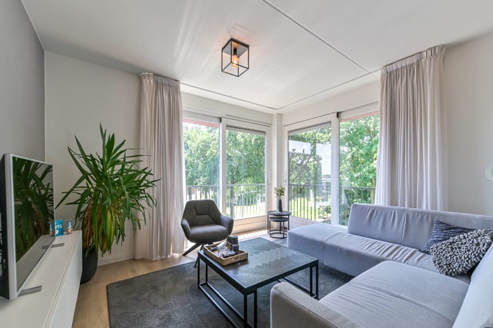 Foto 2 van Graaf van Loonlaan 65