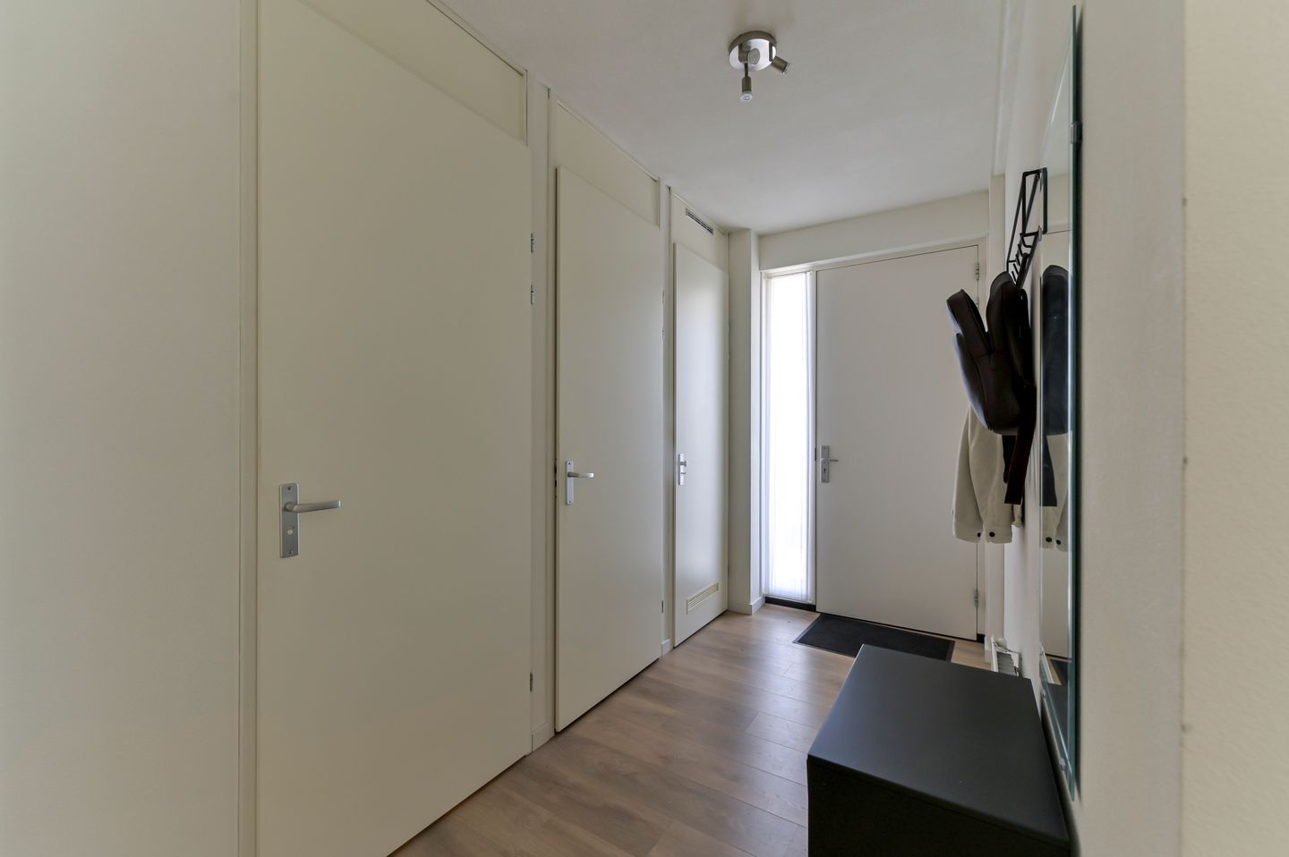 Photo 4 of Graaf van Loonlaan 65