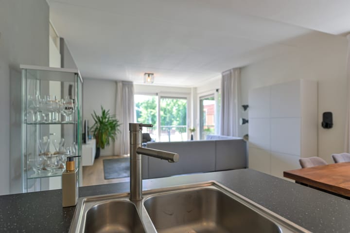 Foto 13 van Graaf van Loonlaan 65