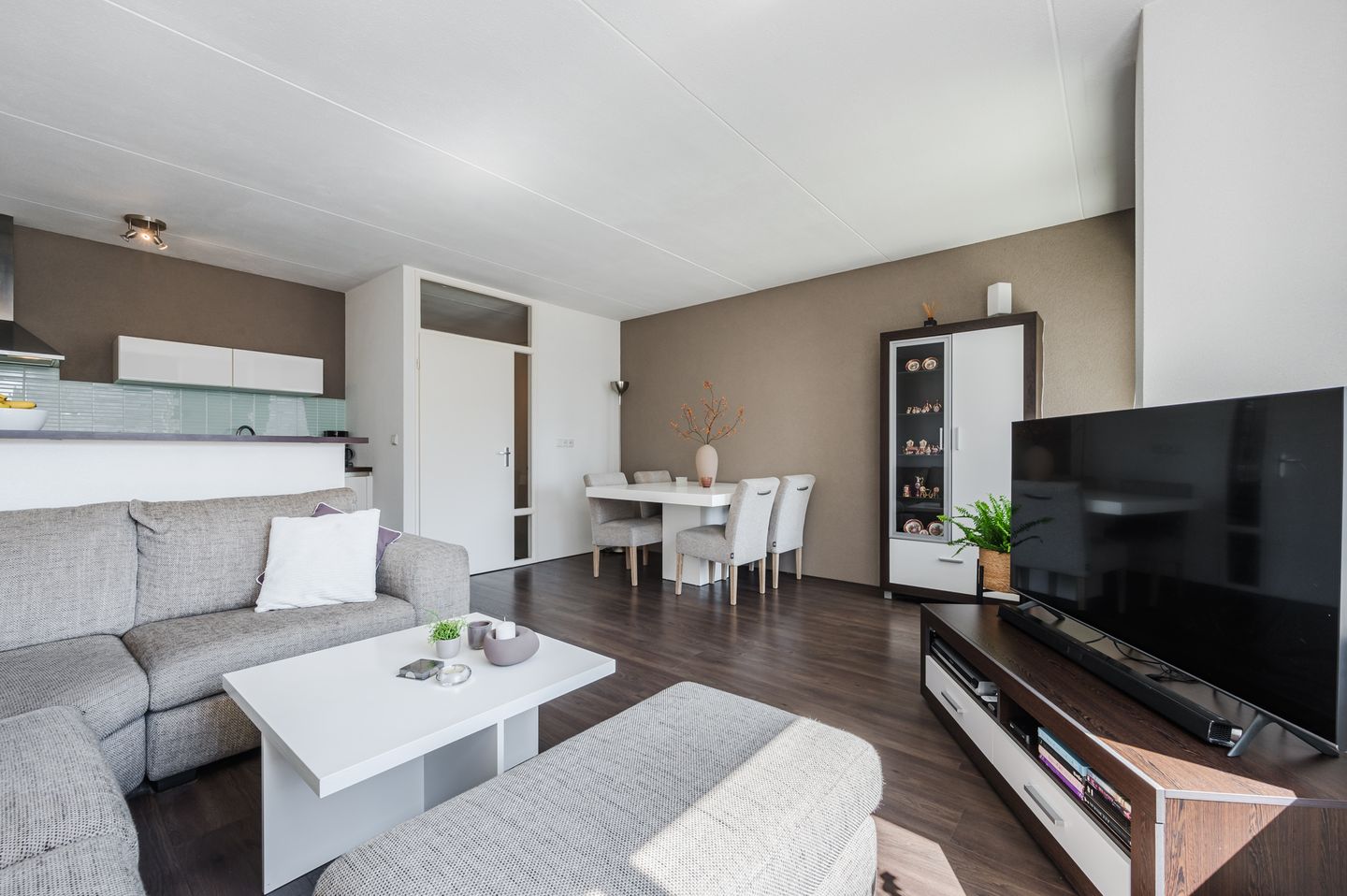 Photo 10 of Piersonstraat 64