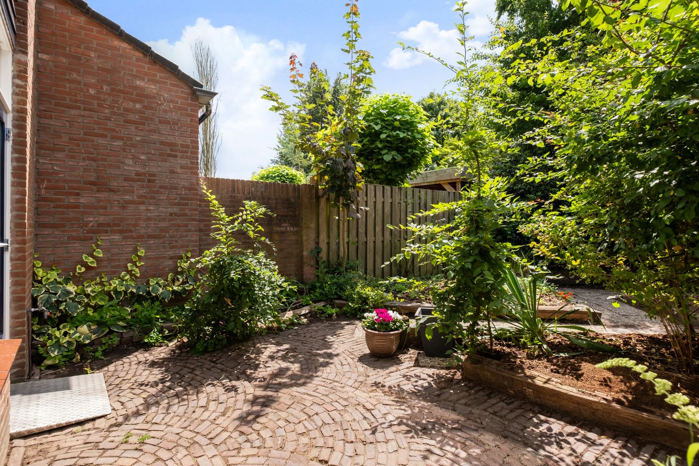 Foto 10 van Lepelaarshof 21