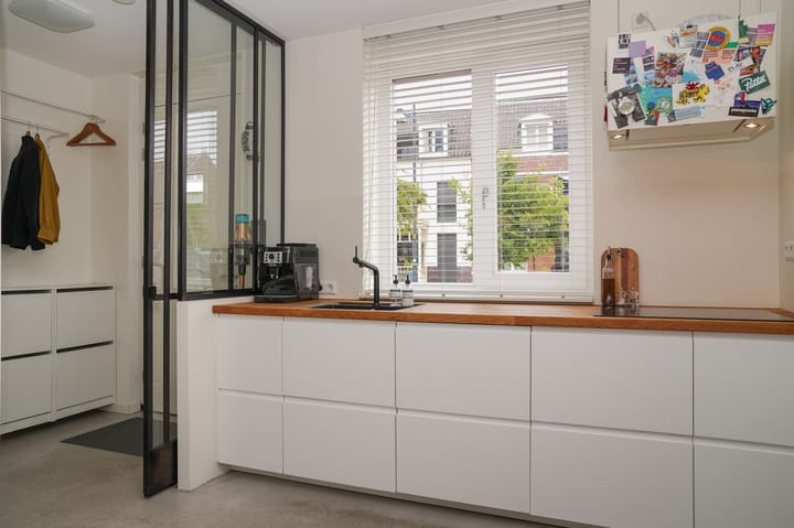 Foto 16 van Pr van Oranjestraat 12