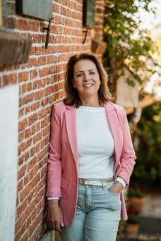 Sylvia van Zantvoort - Real Estate Agent (Director)