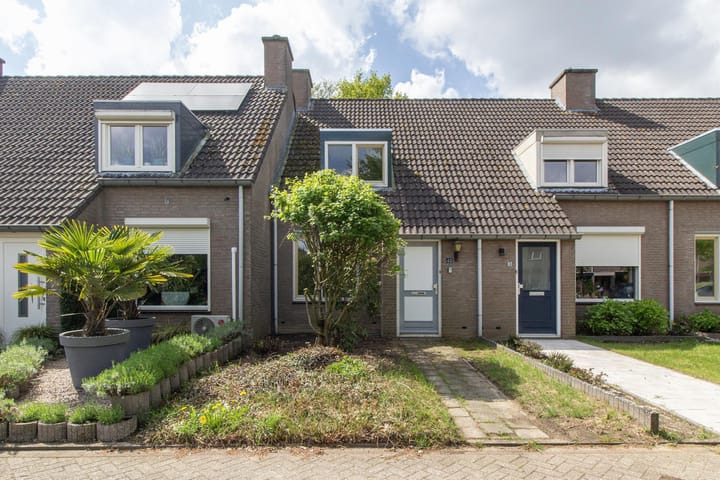 Photo 2 of Wederikstraat 40