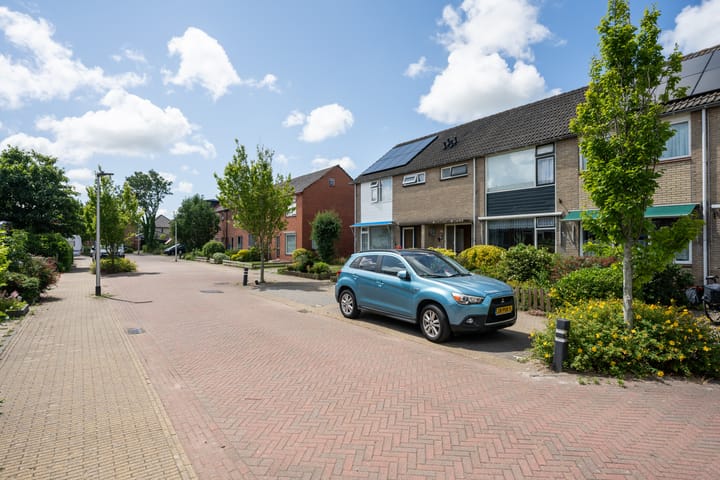 Photo 61 of Thijsselaan 105