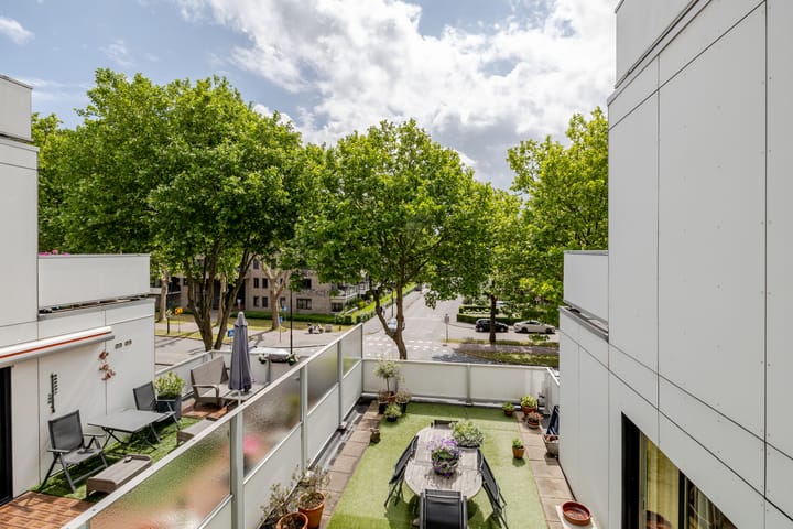 Photo 21 of Doenradestraat 44-D19