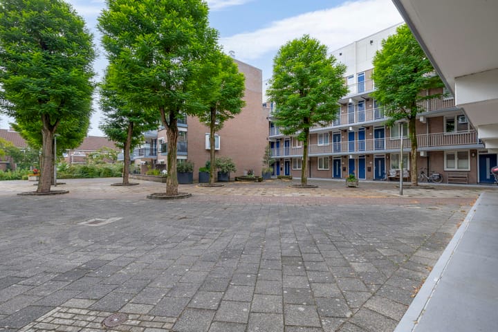 Foto 32 van Arthur van Schendelplein 57