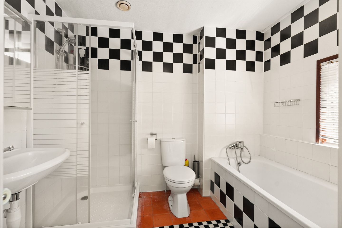 Foto 35 van Anjerstraat 10