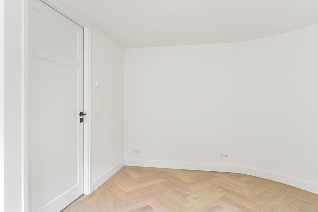 Photo 7 of Van Stolkweg 14-8