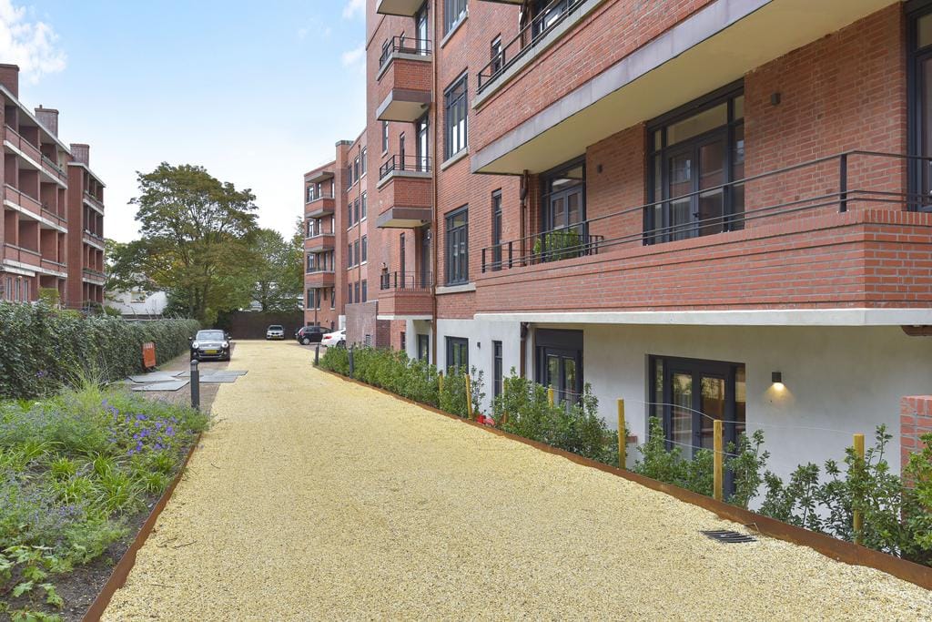 Photo 31 of Van Stolkweg 14-8