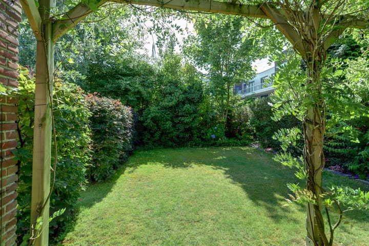 Foto 31 van Burgemeester de Grauwstraat 11