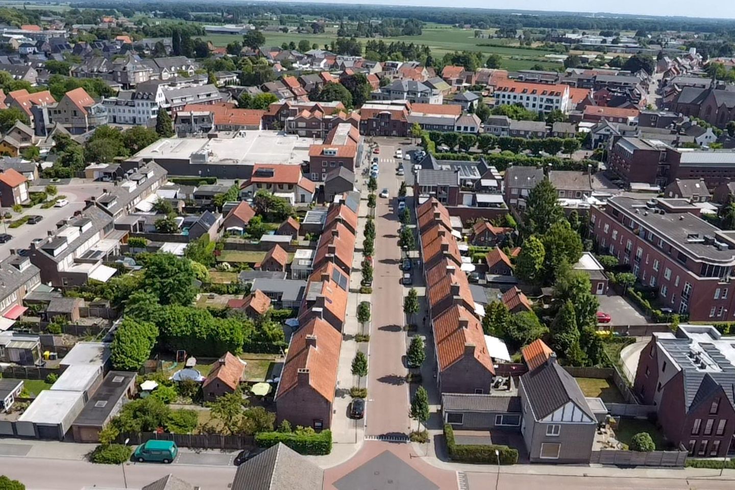 Photo 34 of Burgemeester de Grauwstraat 11