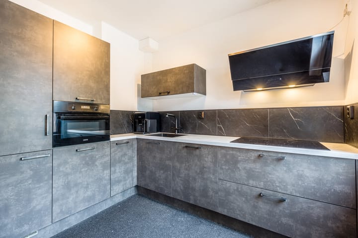 Foto 3 van Barbeel 6