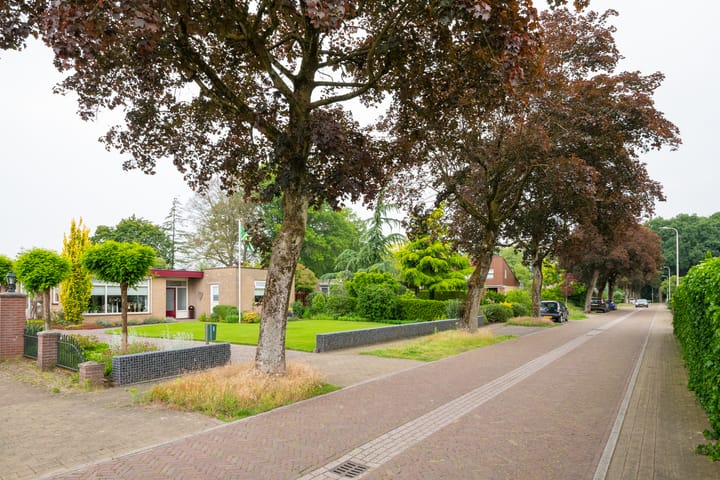 Photo 5 of Wilhelminalaan 1