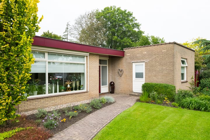 Photo 9 of Wilhelminalaan 1