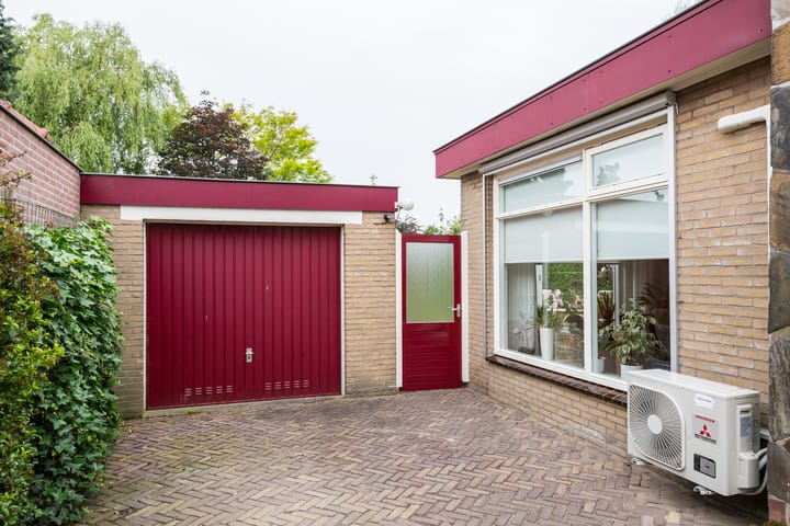 Photo 41 of Wilhelminalaan 1