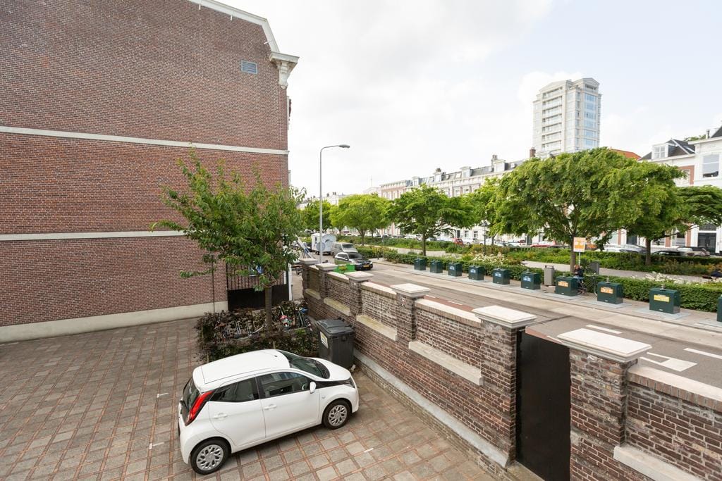 Photo 20 of Laan Copes van Cattenburch 69-H