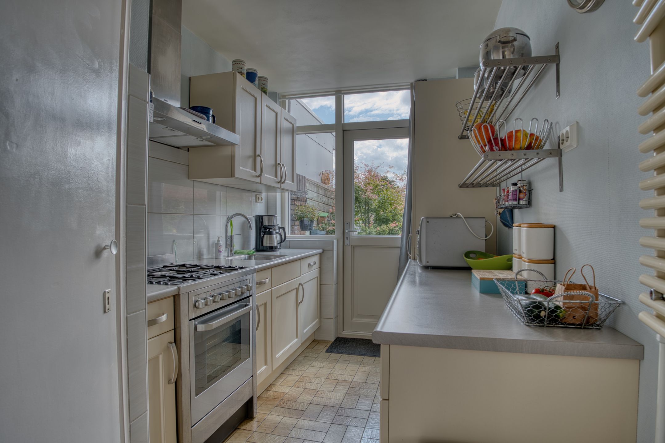 Foto 15 van Langeraarstraat 10