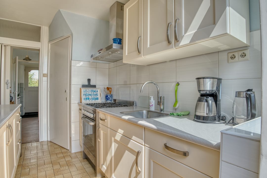 Foto 16 van Langeraarstraat 10