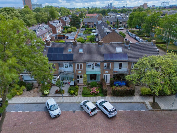 Foto 36 van Langeraarstraat 10