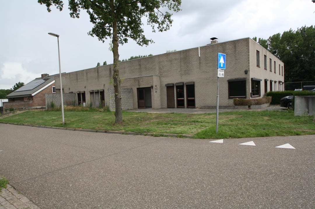 Photo 2 of Beitel 112