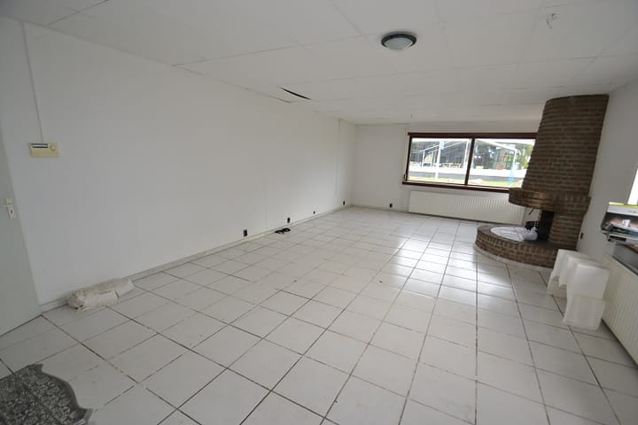 Photo 4 of Beitel 112