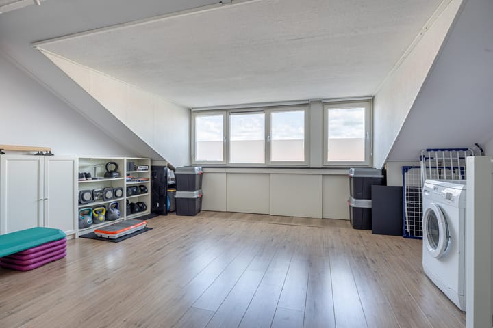 Foto 19 van Zwarte Ring 68