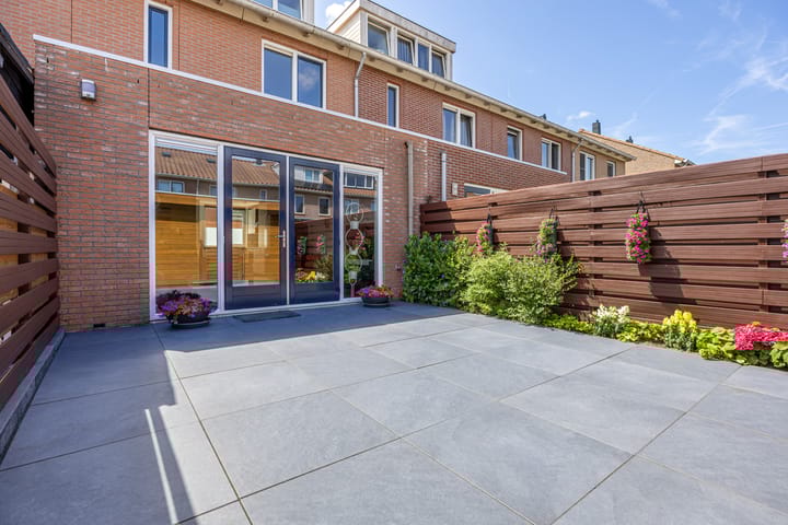 Foto 3 van Zwarte Ring 68