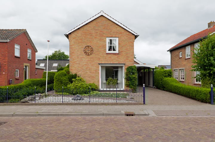 Foto 1 van Taeke Schuilengalaan 15