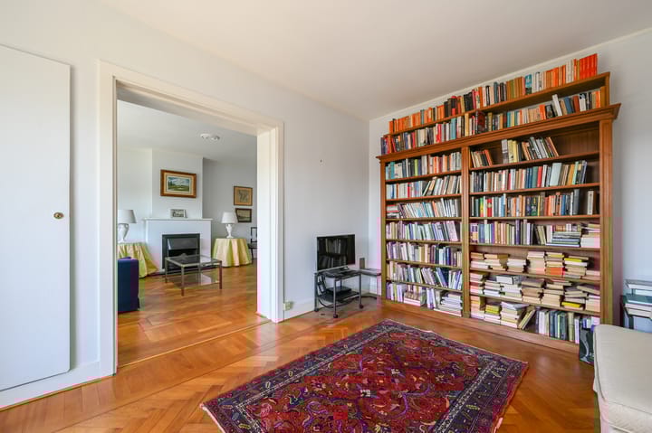 Photo 18 of Mesdagstraat 42