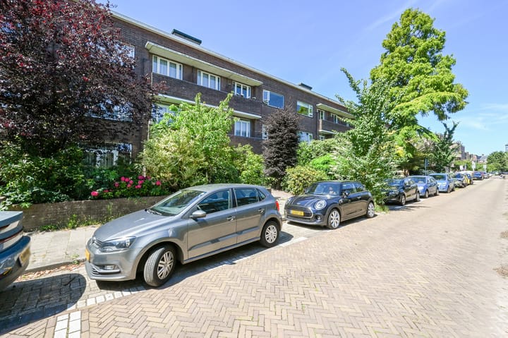 Photo 7 of Mesdagstraat 42