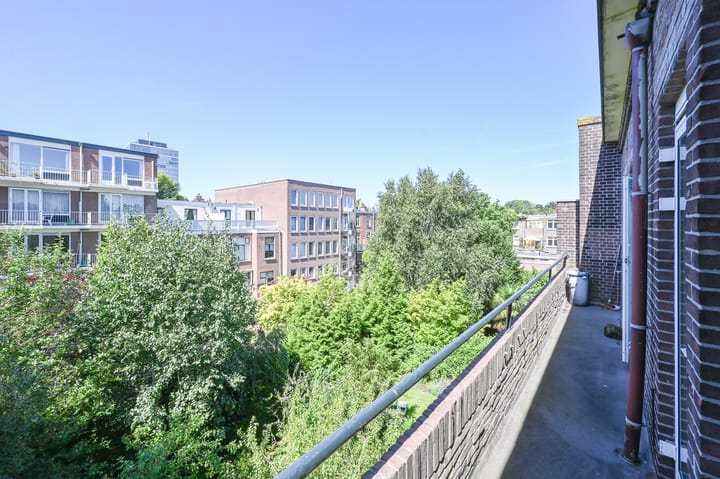 Photo 29 of Mesdagstraat 42