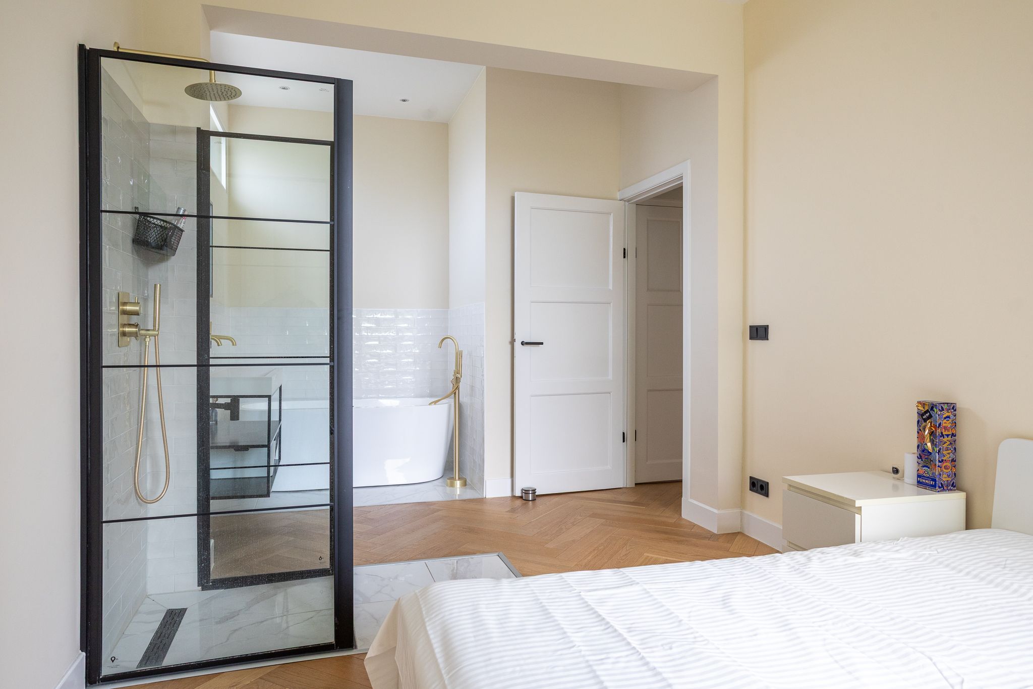 Foto 36 van Neuhuyskade 124