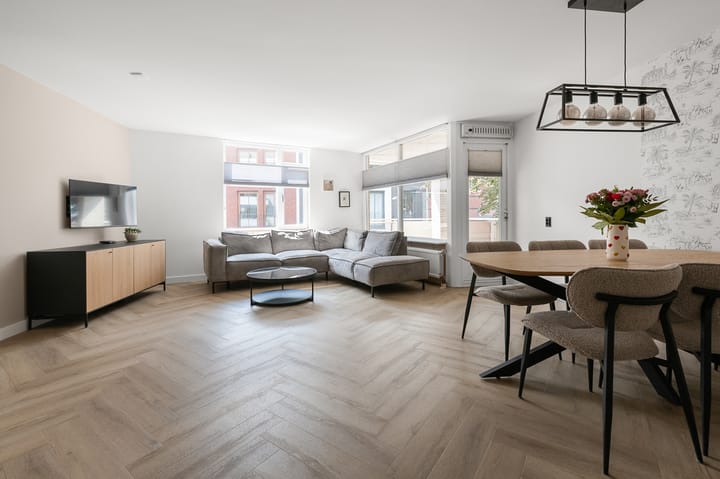 Foto 2 van Van Boetzelaerstraat 13