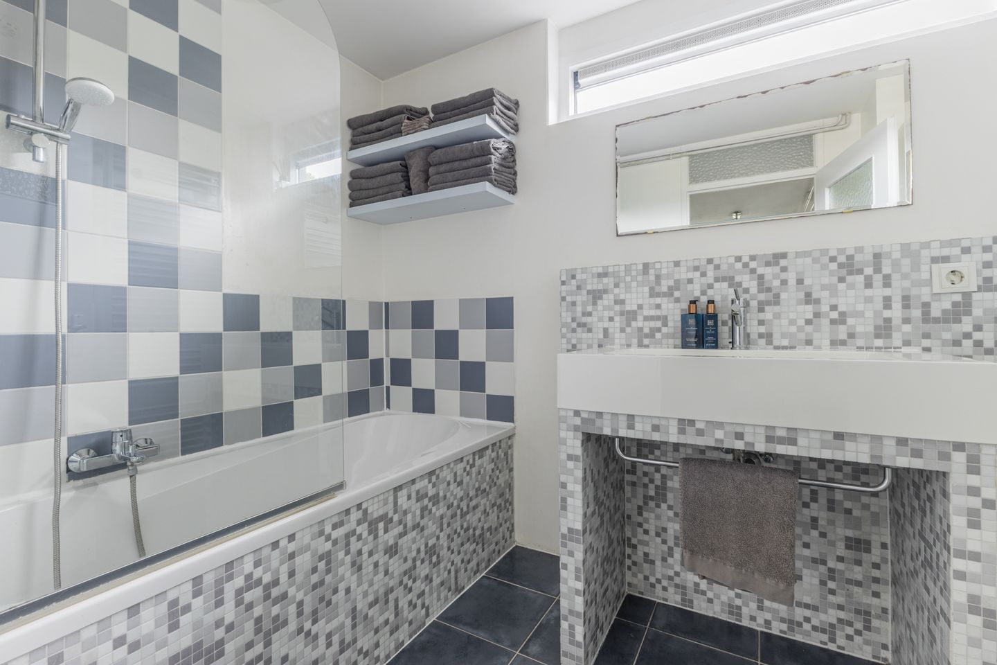 Foto 20 van Graan voor Visch 14503