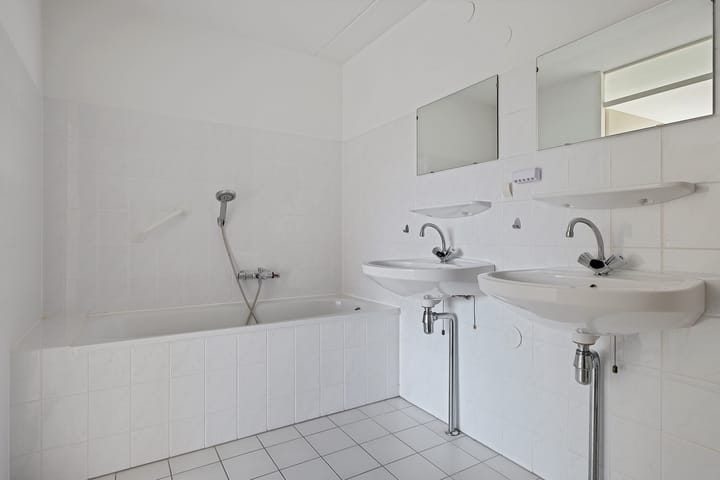 Photo 9 of B.A.A. Engelbertinklaan 80