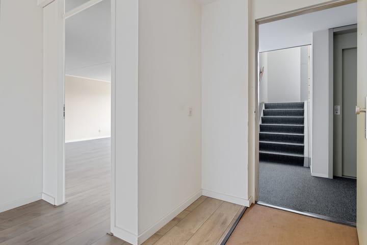 Photo 17 of B.A.A. Engelbertinklaan 80