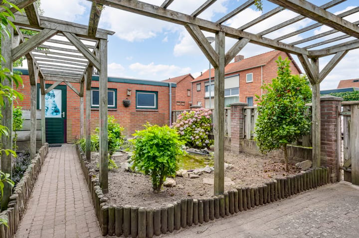 Foto 32 van Steegstraat 14