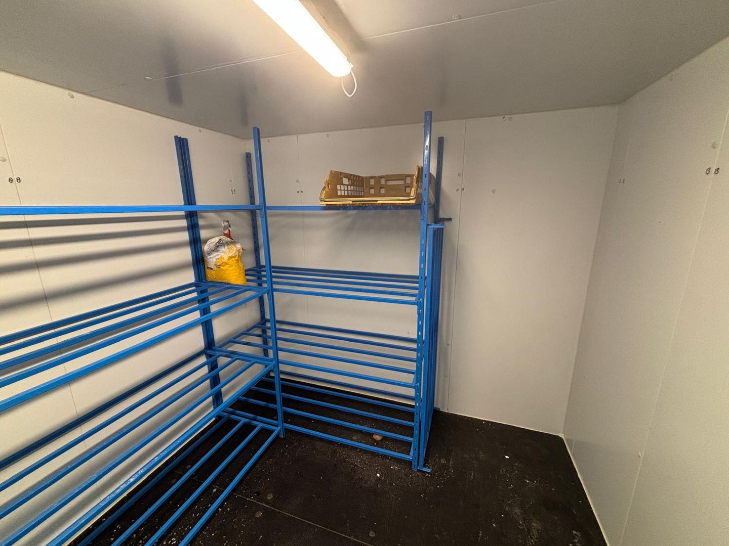 Bekijk foto 5 van Graaf van Solmsweg 99-E31