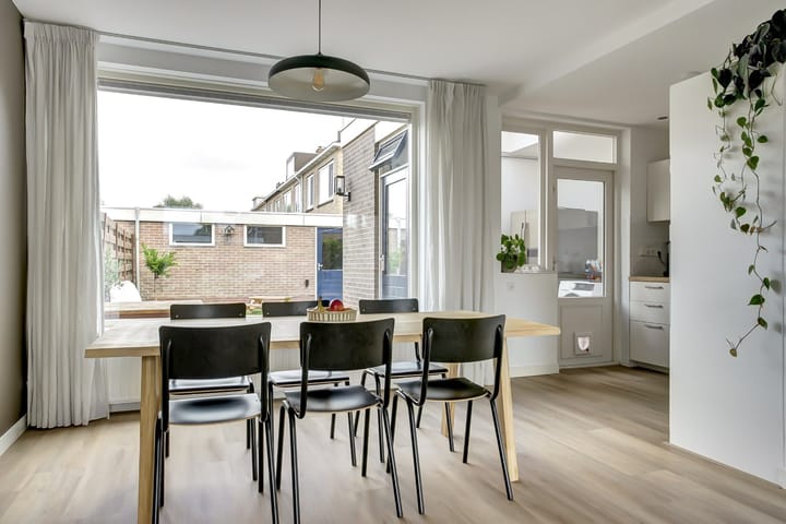 Foto 12 van Pastoor Meriusstraat 115