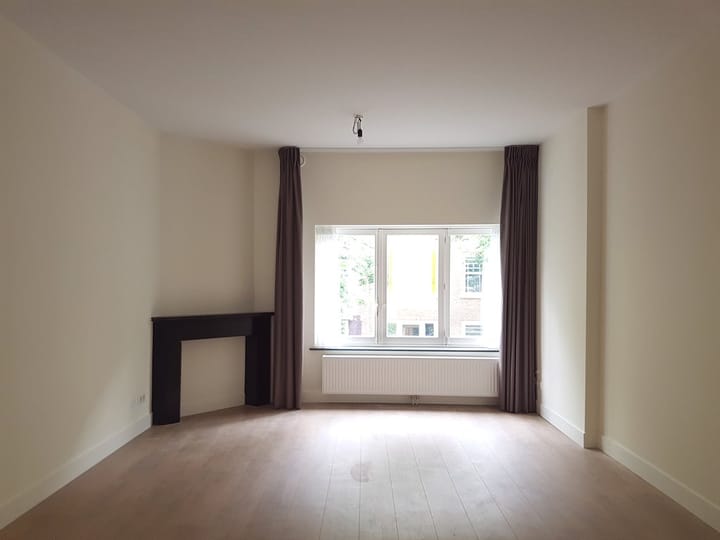 Photo 4 of Okeghemstraat 27-1