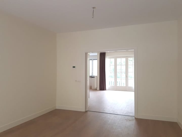 Photo 5 of Okeghemstraat 27-1