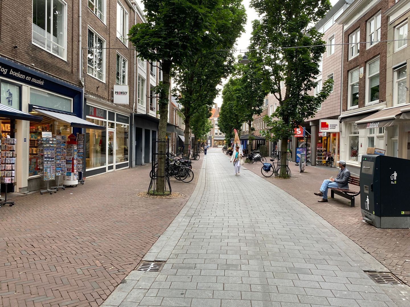 Bekijk foto 2 van Segeersstraat 28