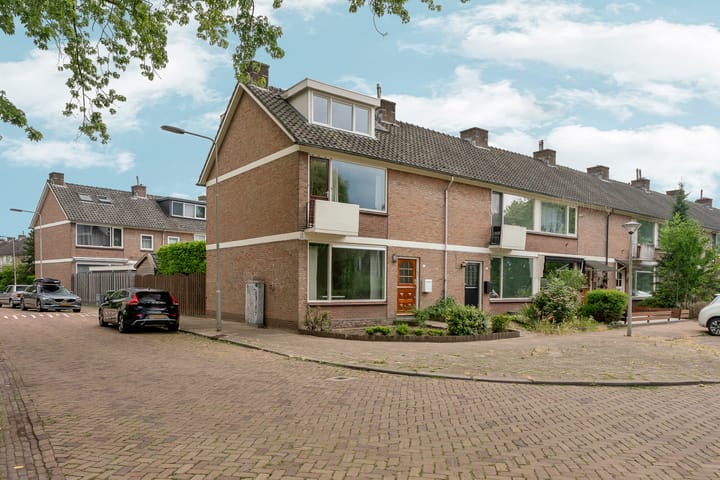 Photo 36 of Honigkamp 140