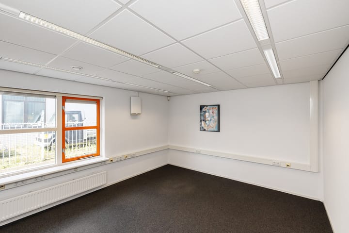 Photo 35 of Telgenweg 6-A