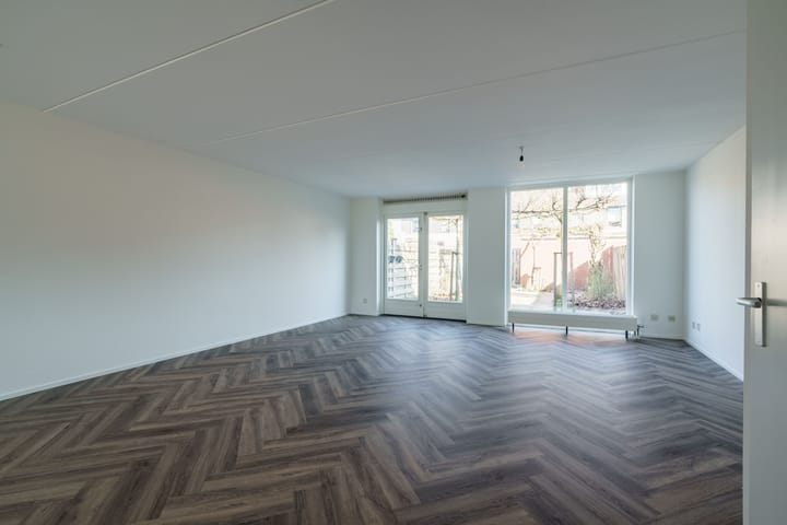 Photo 7 of Jan van Scorelhage 39