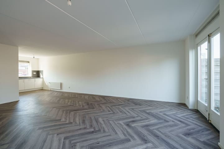 Photo 9 of Jan van Scorelhage 39