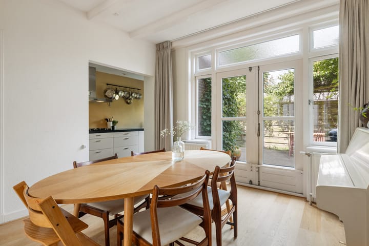 Photo 15 of Achterstraat 51