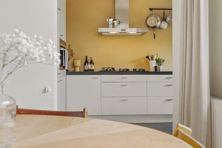 Photo 16 of Achterstraat 51