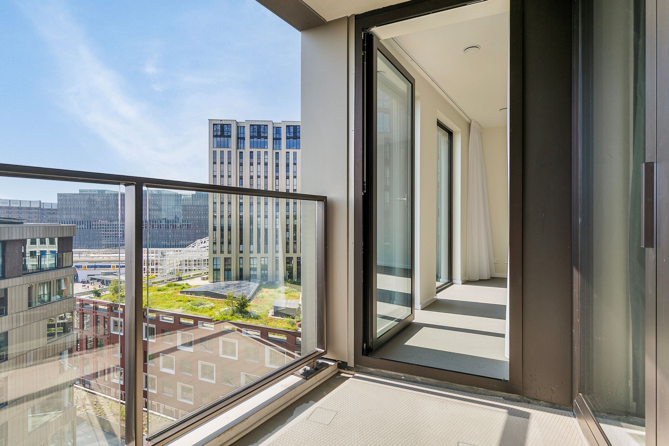 Foto 15 van Vliegerstraat 110